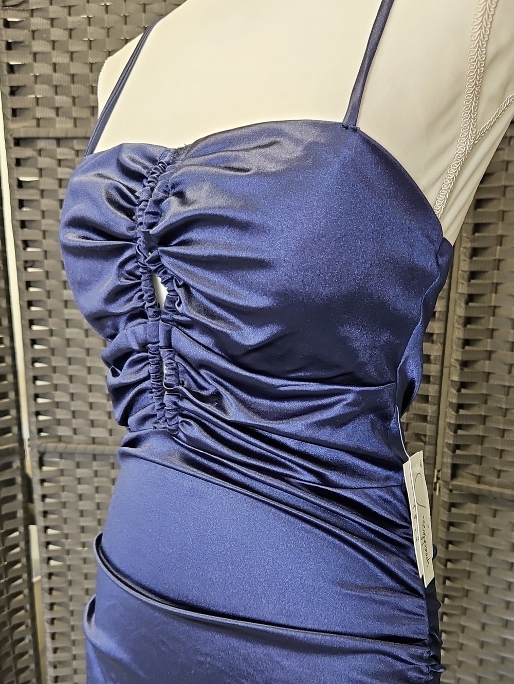 Size L Jr. 9-11-13 navy high shine ruched bodycon dress by Speechless NWT - Picture 4 of 13